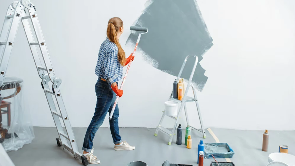 Interior wall painting by professional painters in Sydney